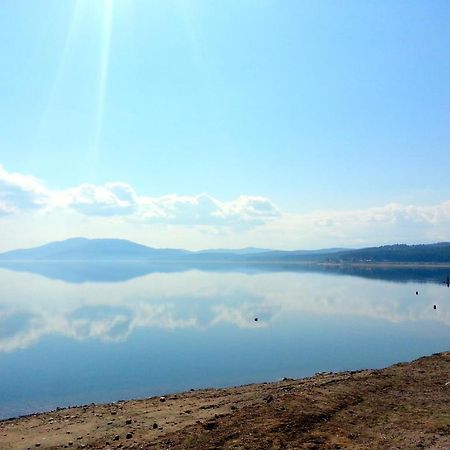 White Village Park Iskar Lake Pasarel Exteriör bild